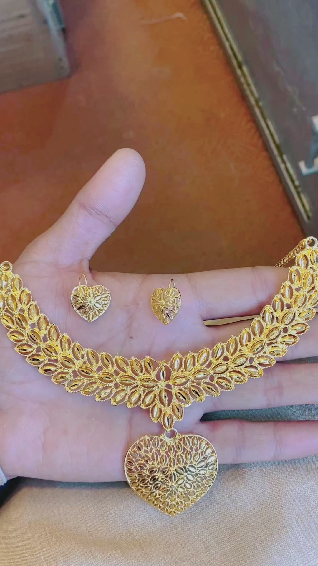 Gold Plated Bridal Necklace Set – Heart Pendant Design (Necklace + Earrings)